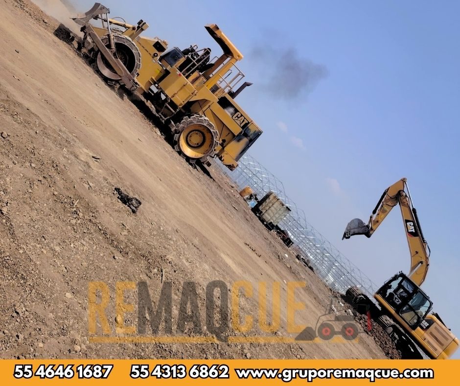 Renta de compactador pata de cabra en CDMX — Grupo Remaqcue