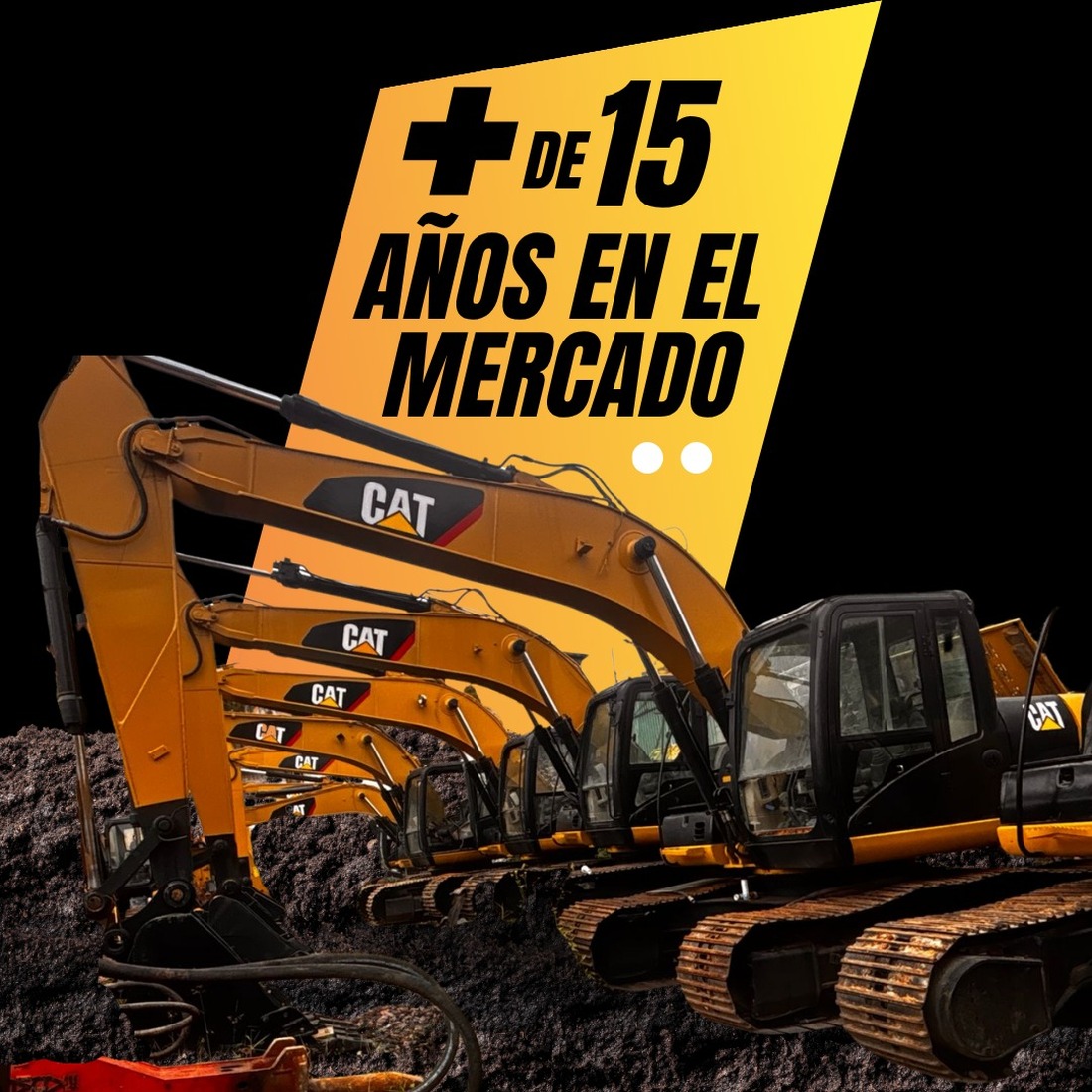Flota de excavadoras CAT de Grupo Remaqcue — más de 15 años rentando maquinaria pesada en CDMX